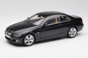 BMW 3 E92 Coupe Must Kyosho 1:18 80430407222 Metall