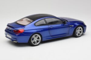 BMW M6 F13 San Marino Sinine Paragon 1:18 80432218737 Metall - pilt 3/7