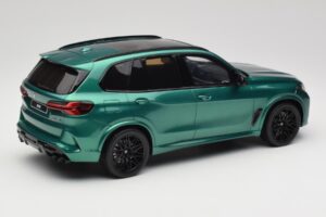 BMW X5 M G05 Competition Isle of Man Green GT Spirit 1:18 GT490 Vaik - pilt 2/6