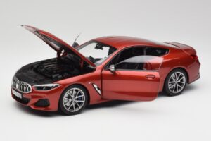 BMW M850i G15 Oranž Metallic Norev 1:18 183285 Metall - pilt 2/8