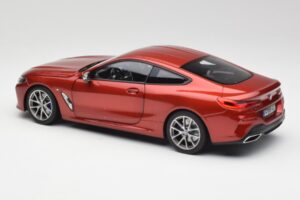 BMW M850i G15 Oranž Metallic Norev 1:18 183285 Metall - pilt 7/8