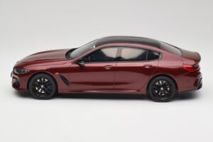 BMW M850i G15 M Performance Melbourne Red Metallic GT Spirit 1:18 GT493 Vaik - pilt 3/6