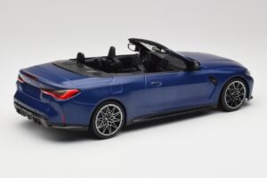 BMW M4 G82 Kabriolett Frozen Portimao Blue Minichamps 1:18 155021030 Metall - pilt 2/6