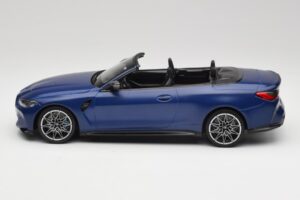 BMW M4 G82 Kabriolett Frozen Portimao Blue Minichamps 1:18 155021030 Metall - pilt 3/6