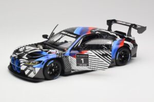 BMW M4 GT3 G82 #1 Test Version 2021 Minichamps 1:18 113222003 Metall - pilt 2/8