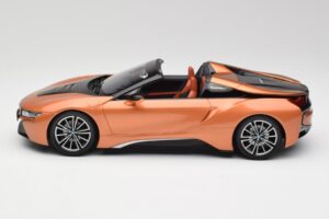 BMW i8 Roadster E-Vask Minichamps 1:18 80432454784 Metall - pilt 3/6