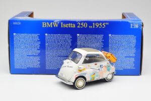 BMW Isetta 250 Revell 1:18 8828 Metall - pilt 8/8