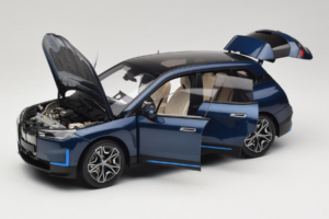 BMW iX Blue Metallic Minichamps 1:18 110023100 Metall - pilt 2/8