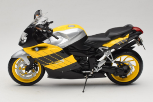BMW K1200S Kollane Must Minichamps 1:10 80430309224 Metall - pilt 4/8