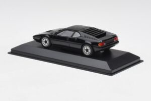 BMW M1 Must Minichamps 1:43 940025021 Metall - pilt 3/4