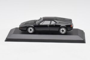 BMW M1 Must Minichamps 1:43 940025021 Metall