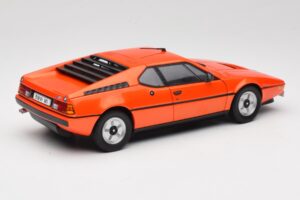 BMW M1 Oranž Minichamps 1:18 80432411549 Metall - pilt 3/8