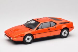 BMW M1 Oranž Minichamps 1:18 80432411549 Metall
