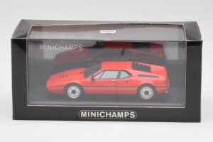 BMW M1 Punane Minichamps 1:43 430025022 Metall - pilt 4/4