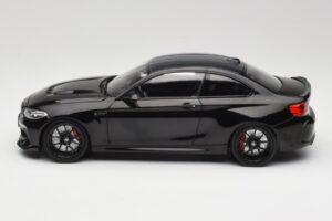 BMW M2 CS F87 Must Metallic mustade velgedega Minichamps 1:18 155021026 Metall - pilt 3/6