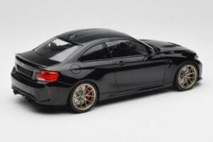 BMW M2 CS F87 Must Metallic Kuldveljed Minichamps 1:18 155021021 Metall - pilt 2/6