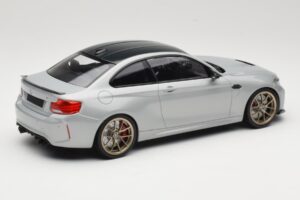 BMW M2 CS F87 Hõbedane kuldiste velgedega Minichamps 1:18 155021028 Metall - pilt 2/6