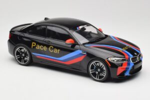 BMW M2 F87 Pace Car Minichamps 1:18 155026106 Metall - pilt 4/6