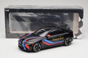 BMW M2 F87 Pace Car Minichamps 1:18 155026106 Metall - pilt 6/6