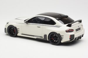 BMW M2 G87 M Performance Valge GT Spirit 1:18 GT476 Vaik - pilt 5/6