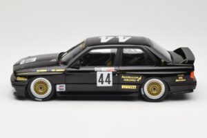 BMW M3 E30 JPS Team BMW #44 J. Richards / T. Longhurst Class Winners Bathurst 1000 1987 Minichamps 1:18 155872044 Metall - pilt 3/6