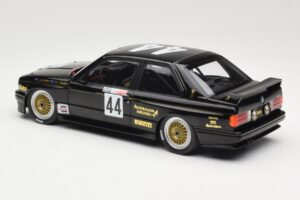 BMW M3 E30 JPS Team BMW #44 J. Richards / T. Longhurst Class Winners Bathurst 1000 1987 Minichamps 1:18 155872044 Metall - pilt 5/6