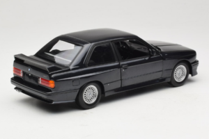 BMW M3 E30 Sport Evolution Blue Metallic Minichamps 1:18 180020308 Metall - pilt 3/8