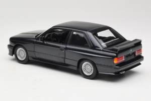 BMW M3 E30 Sport Evolution Blue Metallic Minichamps 1:18 180020308 Metall - pilt 7/8
