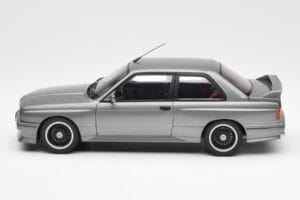 BMW M3 E30 Sport Evolution Cecotto Hall AUTOart 1:18 70567 Metall - pilt 4/8