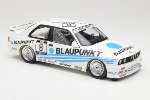 BMW M3 E30 Team Schnitzer #8 O. Manthey DTM 1988 Minichamps 1:18 155882008 Metall - pilt 4/6