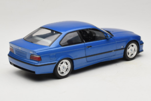 BMW M3 E36 Blue Metallic UT Models 1:18 20467 Metall - pilt 3/8