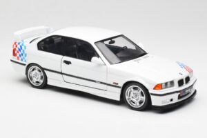 BMW M3 E36 Lightweight Valge Solido 1:18 S1803903 Metall - pilt 6/8