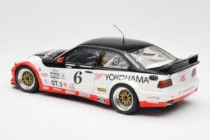 BMW M3 E36 GTR #0 B. Auberlen / M. Simo / P. Cunningham Daytona 24 Hours 1998 UT Models 1:18 39816 Metall - pilt 7/8
