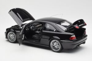 BMW M3 E46 CSL Must Kyosho 1:18 80430302736 Metall - pilt 5/8