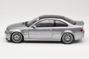 BMW M3 E46 CSL Hõbedane Kyosho 1:18 08506S Metall - pilt 4/8