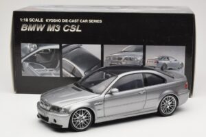 BMW M3 E46 CSL Hõbedane Kyosho 1:18 08506S Metall - pilt 8/8