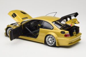 BMW M3 E46 GTR Street Phoenix Yellow Minichamps 1:18 80430309444 Metall - pilt 5/8