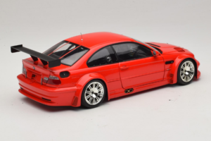 BMW M3 E46 GTR Street Punane Minichamps 1:18 100012101 Metall - pilt 3/8