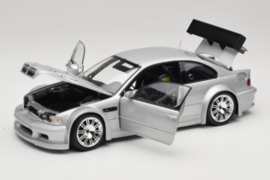 BMW M3 E46 GTR Street Hõbedane Minichamps 1:18 100012100 Metall - pilt 2/8