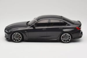 BMW M3 G80 Must Metallic Minichamps 1:18 155020202 Metall - pilt 3/6