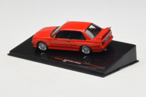 BMW M3 E30 Sport Evolution Punane IXO 1:43 CLC583N Metall - pilt 3/4