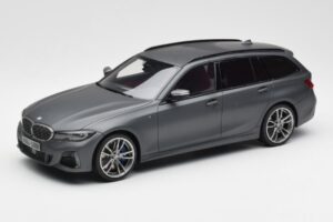 BMW M340i G20 xDrive M Sport Hall GT Spirit 1:18 GT471 Vaik