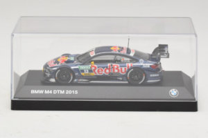 BMW M4 #13 Red Bull A. da Costa BMW Team RBM DTM 2015 Minichamps 1:43 80422405596 Metall - pilt 4/5