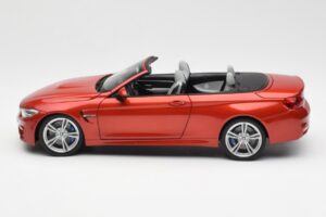 BMW M4 F83 Kabriolett Sakhir Oranž Paragon 1:18 PA-97111 Metall - pilt 4/8
