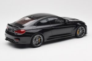 BMW M4 F82 CS Must GT Spirit 1:18 GT845 Vaik - pilt 2/6