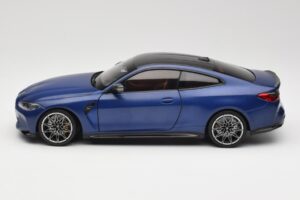 BMW M4 G82 Sinine Metallic Minichamps 1:18 113020123 Metall - pilt 4/8