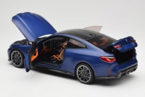 BMW M4 G82 Sinine Metallic Minichamps 1:18 113020123 Metall - pilt 5/8