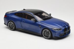 BMW M4 G82 Sinine Metallic Minichamps 1:18 113020123 Metall - pilt 6/8