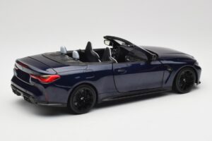 BMW M4 G82 Kabriolett Sinine Metallic Minichamps 1:18 110021031 Metall - pilt 3/8