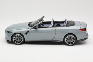 BMW M4 G83 Kabriolett Grey Metallic Minichamps 1:18 110021032 Metall - pilt 4/8